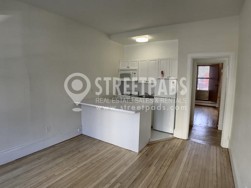 1539 Beacon St, Coolidge Corner