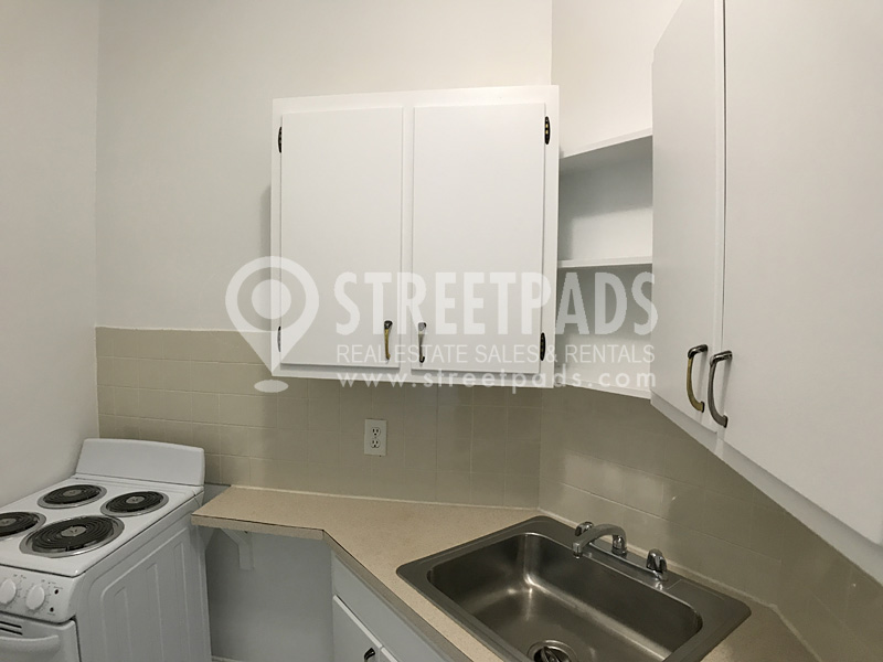 1539 Beacon St, Griggs Park