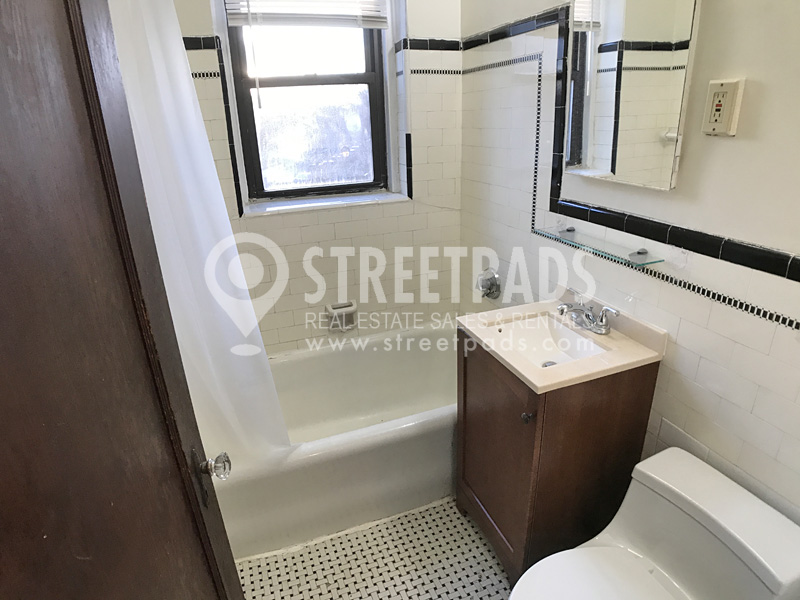 Photos of apartment on Pleasant St.,Malden MA 02148