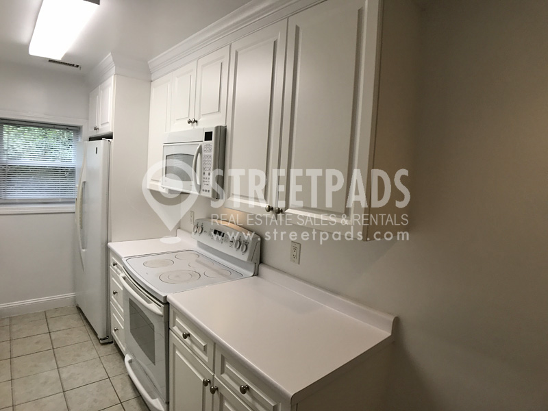 2 bed, 2 bath apartment for rent at 156 Newton St Unit 2, Brighton — photo 8 of 22