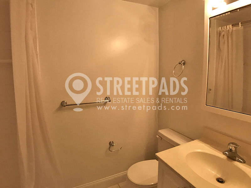 2 bed, 2 bath apartment for rent at 156 Newton St Unit 2, Brighton — photo 17 of 22