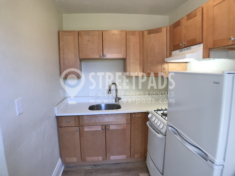 Photos of apartment on Pleasant St.,Malden MA 02148