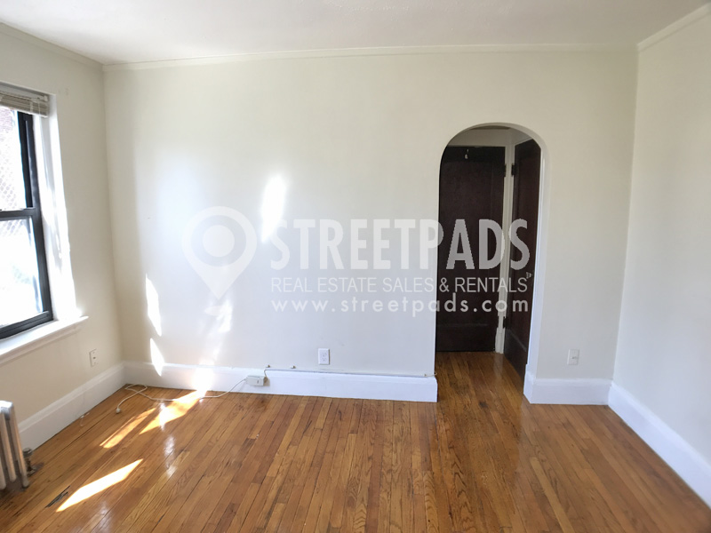 Photos of apartment on Pleasant St.,Malden MA 