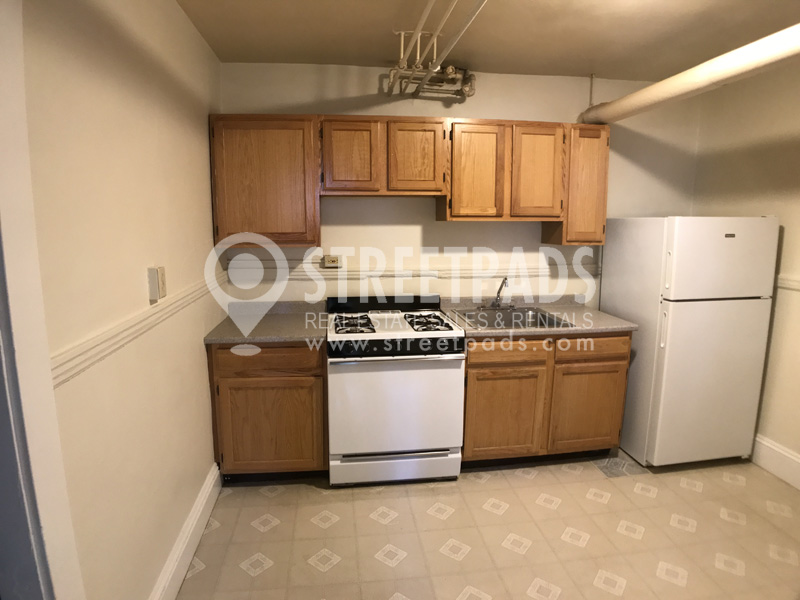 Photos of apartment on Summer,Somerville MA 02143