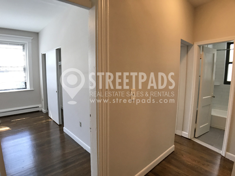 11 Stearns Rd, Coolidge Corner