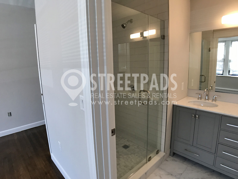 11 Stearns Rd, Coolidge Corner