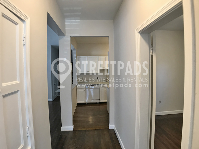 11 Stearns Rd, Coolidge Corner