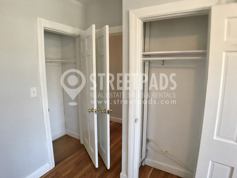 Photos of apartment on Beacon St.,Brookline MA 02446