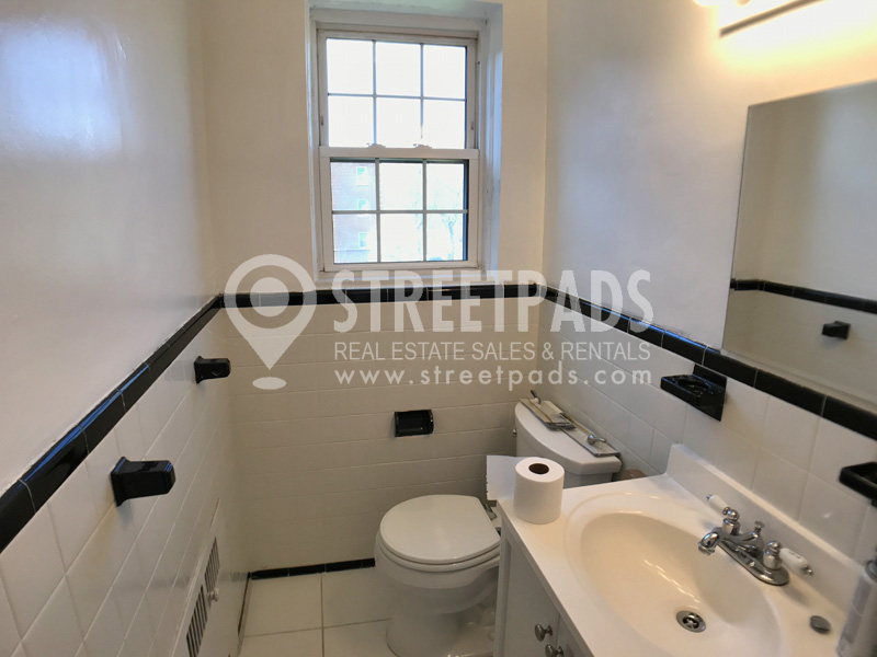 Photos of apartment on Beacon St.,Brookline MA 02446