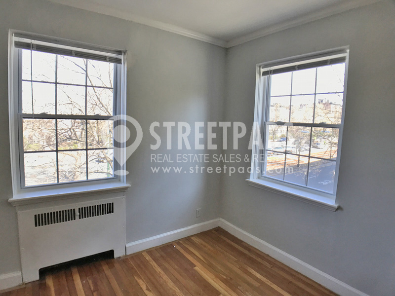 Photos of apartment on Beacon St.,Brookline MA 02446