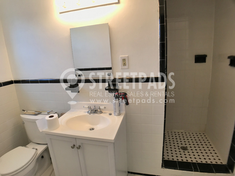 Photos of apartment on Beacon St.,Brookline MA 02446