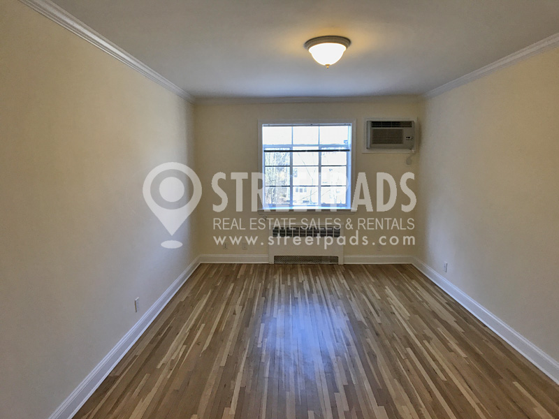 86 Saint Paul St, Coolidge Corner