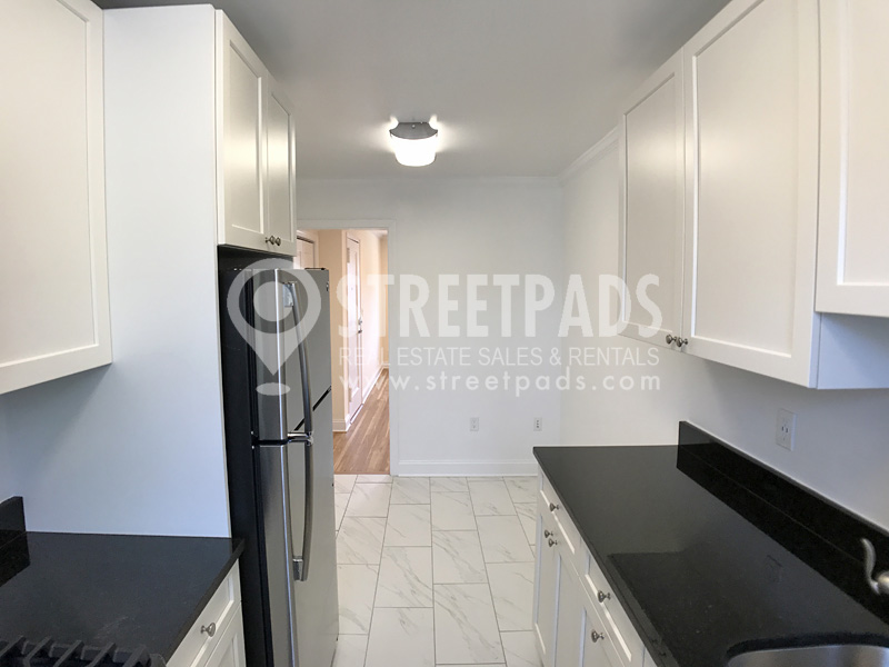 86 Saint Paul St, Coolidge Corner