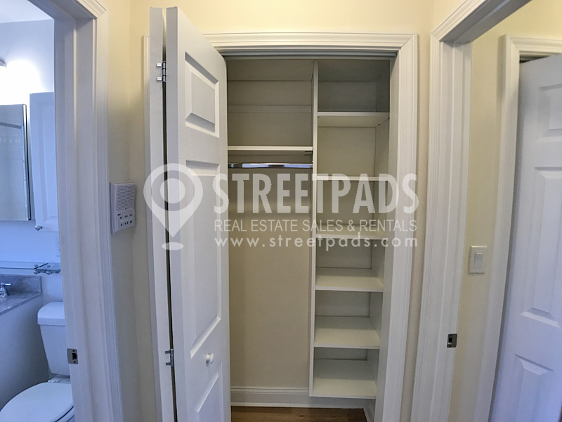 86 Saint Paul St, Coolidge Corner