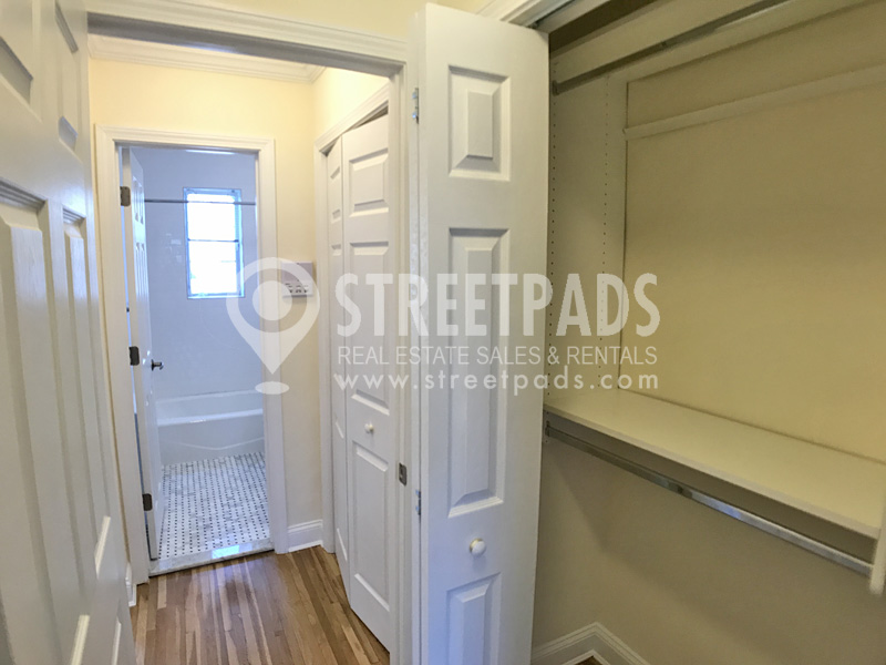 86 Saint Paul St, Coolidge Corner