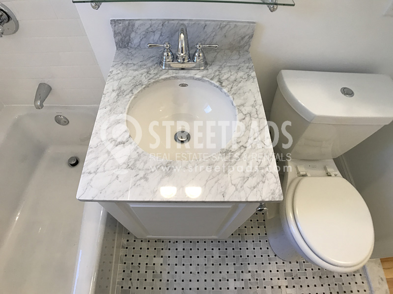 80 Saint Paul St, Coolidge Corner