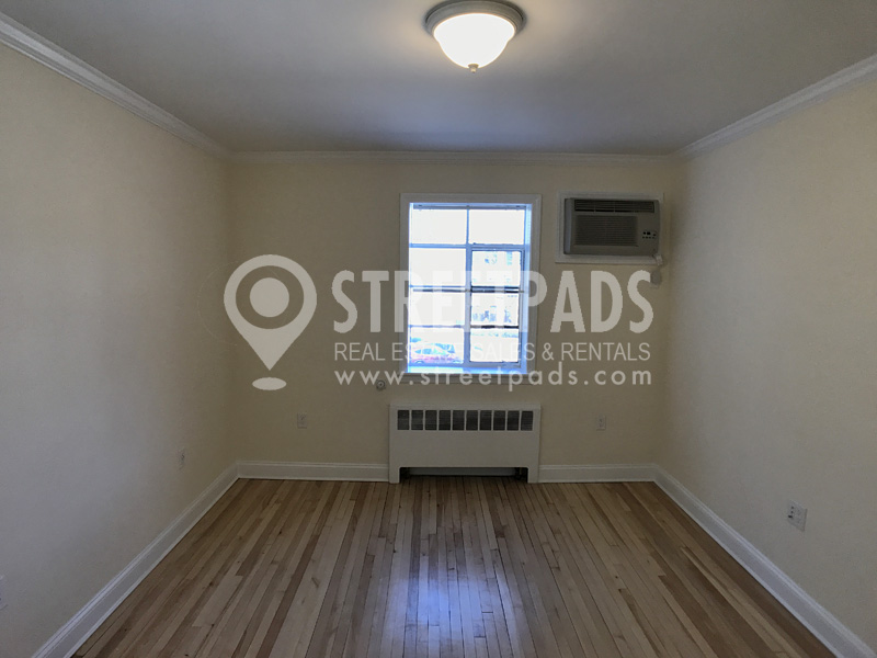 80 Saint Paul St, Coolidge Corner