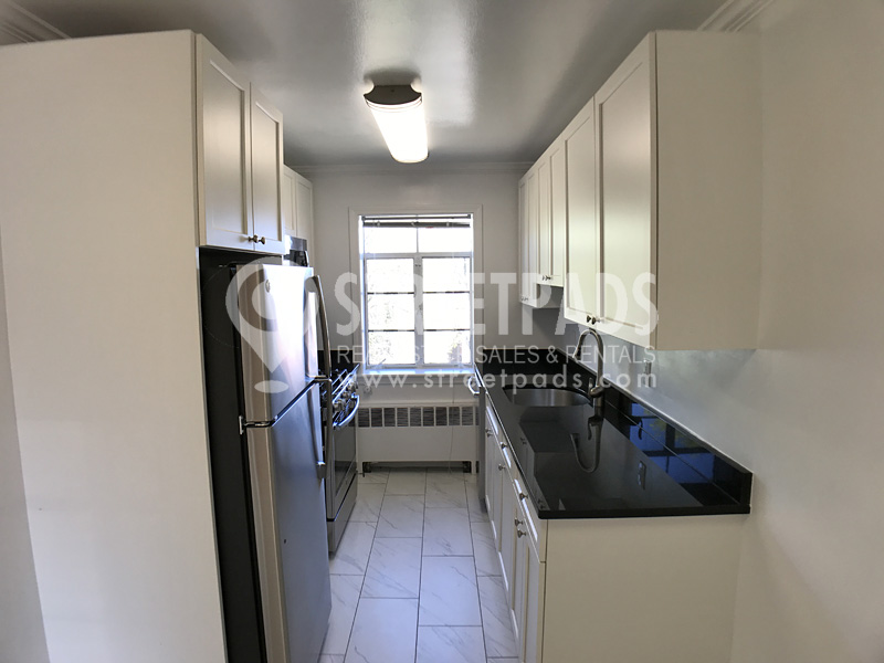 Photos of apartment on Winthrop St.,Brookline MA 02446