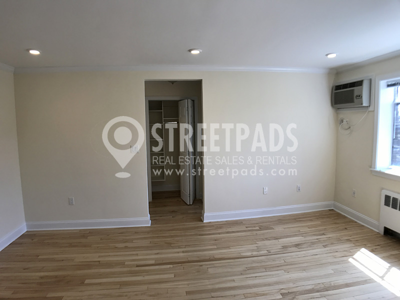 Photos of apartment on Alton Pl.,Brookline MA 02446