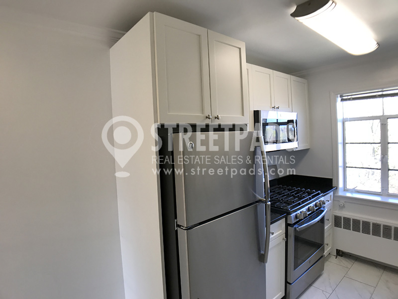 Photos of apartment on Alton Pl.,Brookline MA 02446
