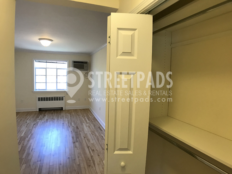 Photos of apartment on Alton Pl.,Brookline MA 02446
