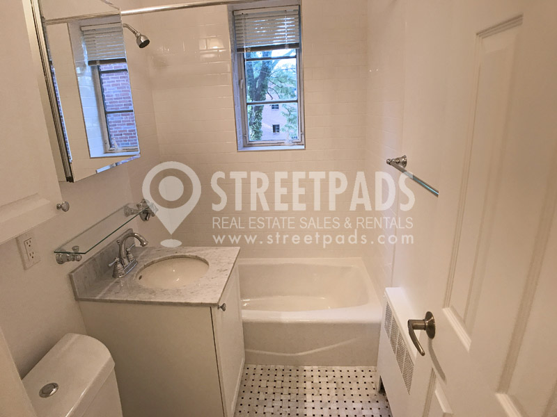 54 Alton Pl, Coolidge Corner