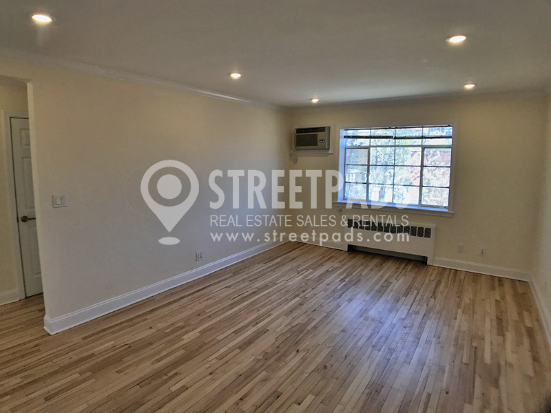 82 Saint Paul St, Coolidge Corner