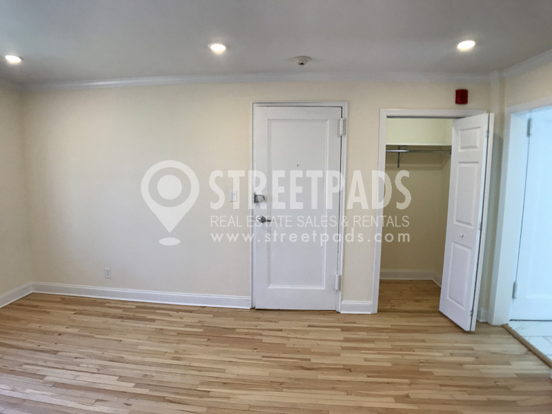 82 Saint Paul St, Coolidge Corner