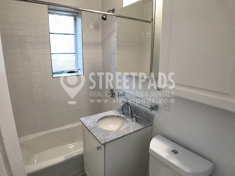 82 Saint Paul St, Coolidge Corner