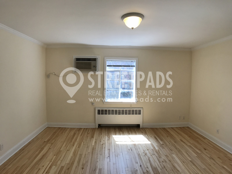 82 Saint Paul St, Coolidge Corner
