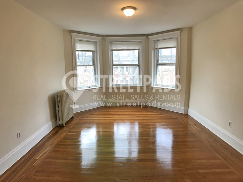 Photos of apartment on Euston St.,Brookline MA 02446