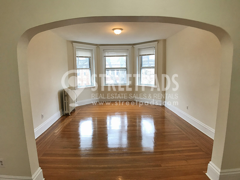 Photos of apartment on Euston St.,Brookline MA 02446