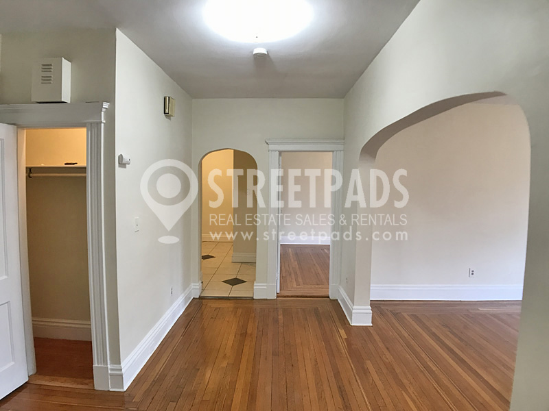 Photos of apartment on Euston St.,Brookline MA 02446