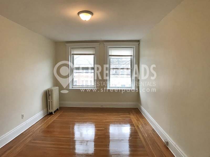 Photos of apartment on Euston St.,Brookline MA 02446