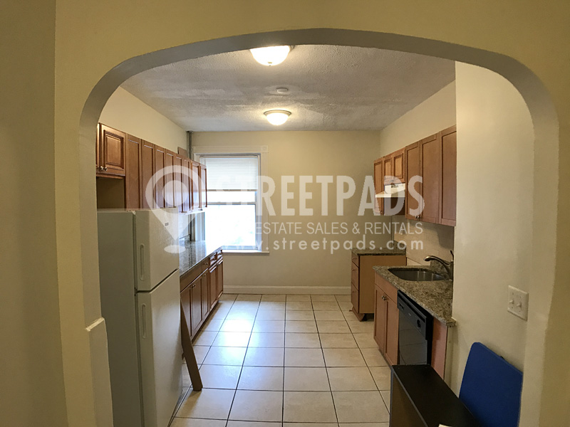 Photos of apartment on Euston St.,Brookline MA 