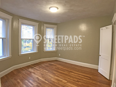 Photos of apartment on Worthington St.,Boston MA 02120