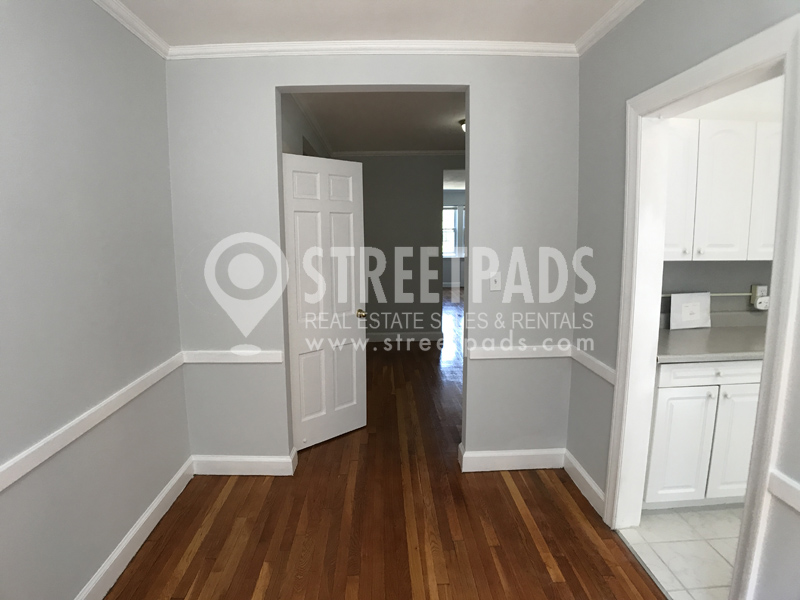 1135 Beacon St, Coolidge Corner