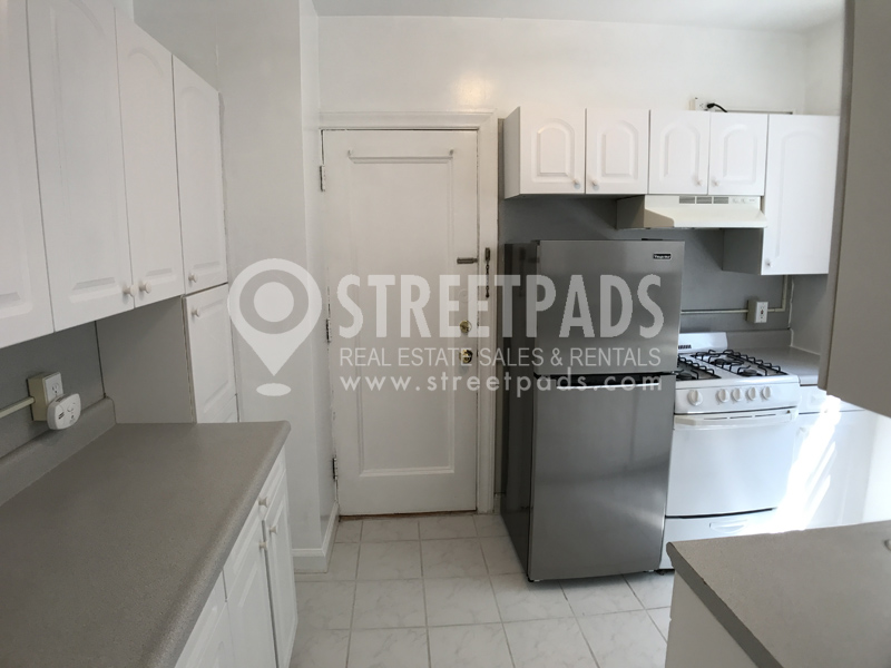 1135 Beacon St, Coolidge Corner