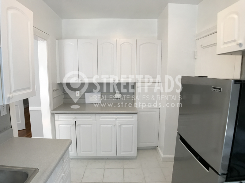 1135 Beacon St, Coolidge Corner