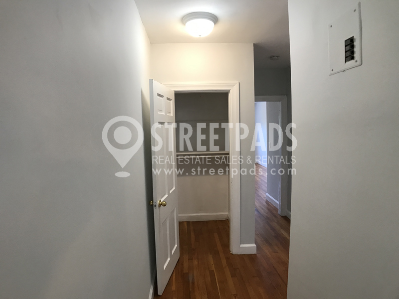 1135 Beacon St, Coolidge Corner