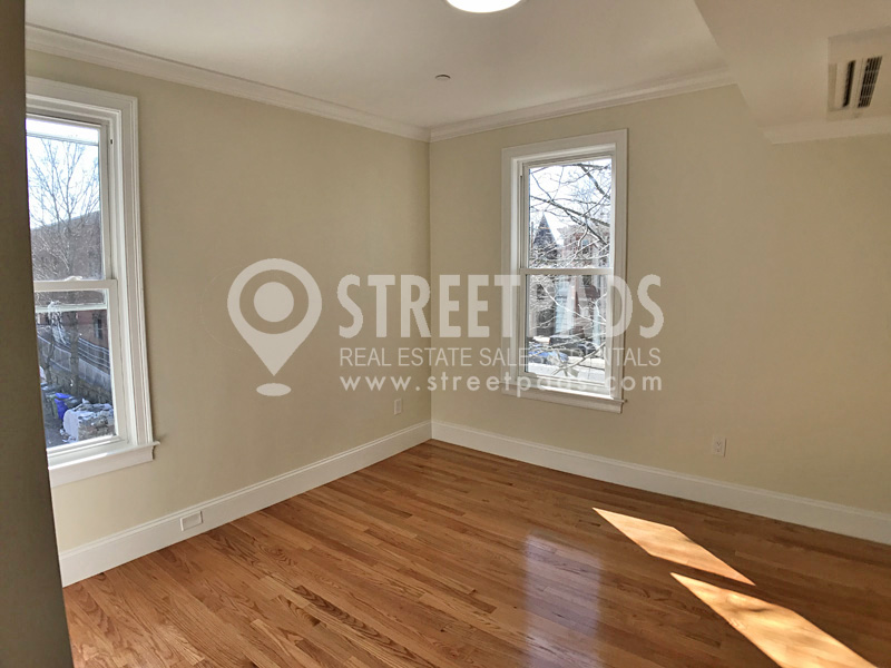 Photos of apartment on Harris St.,Brookline MA 02446
