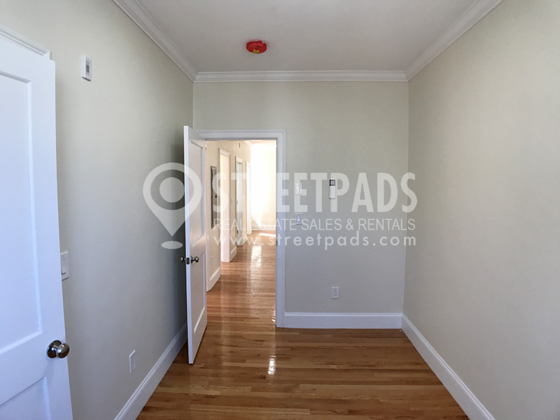 Photos of apartment on Harris St.,Brookline MA 02446