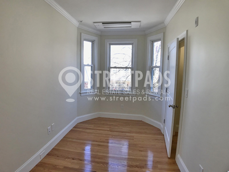 Photos of apartment on Harris St.,Brookline MA 02446