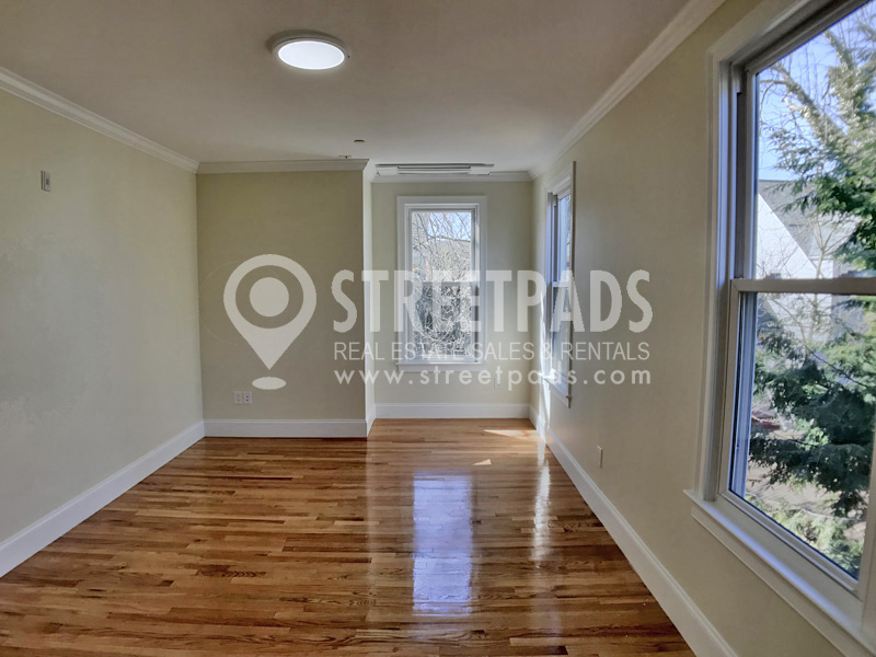Photos of apartment on Harris St.,Brookline MA 02446