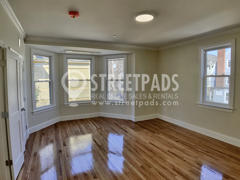 Photos of apartment on Harris St.,Brookline MA 02446
