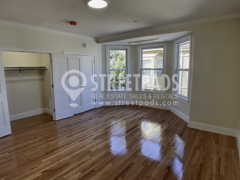 Photos of apartment on Harris St.,Brookline MA 02446