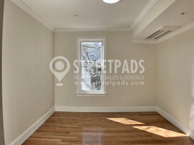 Photos of apartment on Harris St.,Brookline MA 02446