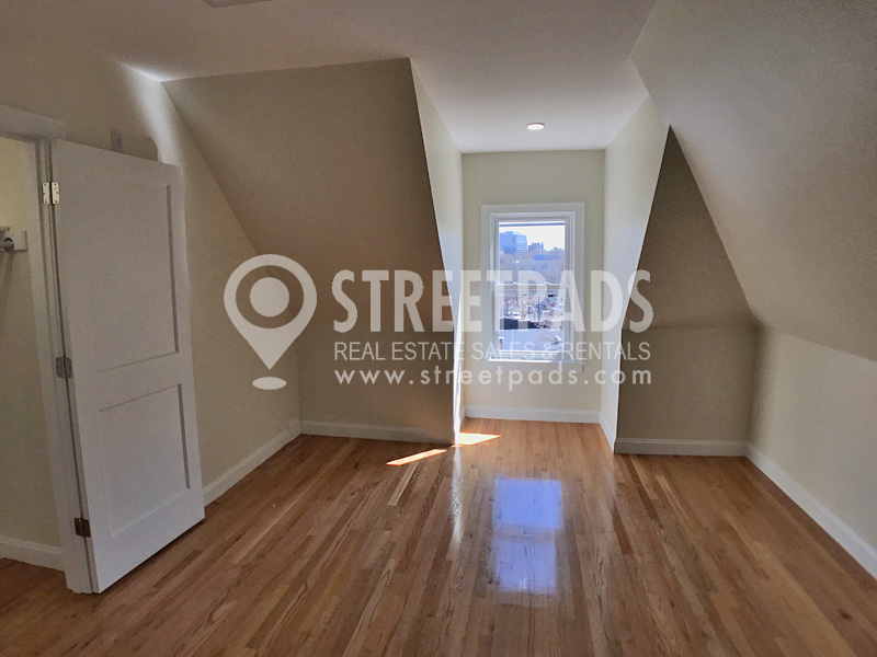 Photos of apartment on Harris St.,Brookline MA 02446