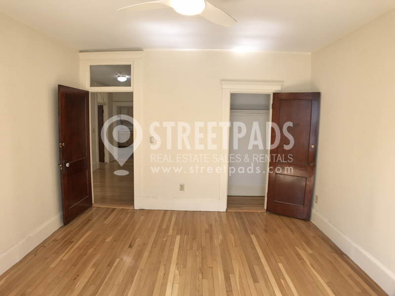 Photos of apartment on Longwood Ave.,Brookline MA 02446