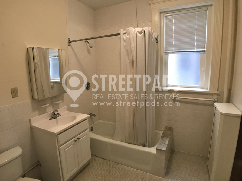 Photos of apartment on Longwood Ave.,Brookline MA 02446